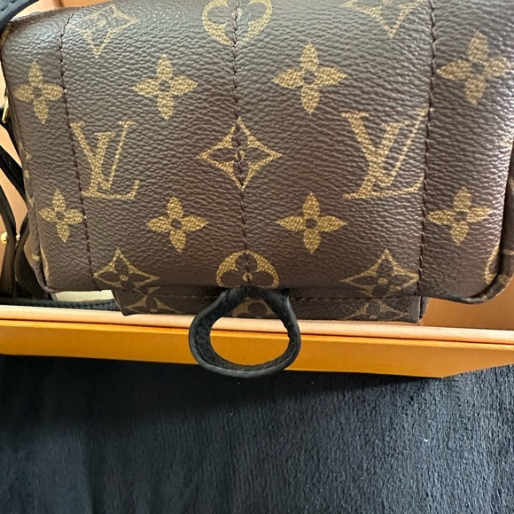 Authentic Louis Vuitton Mini palm springs backpack - Picture 9 of 13